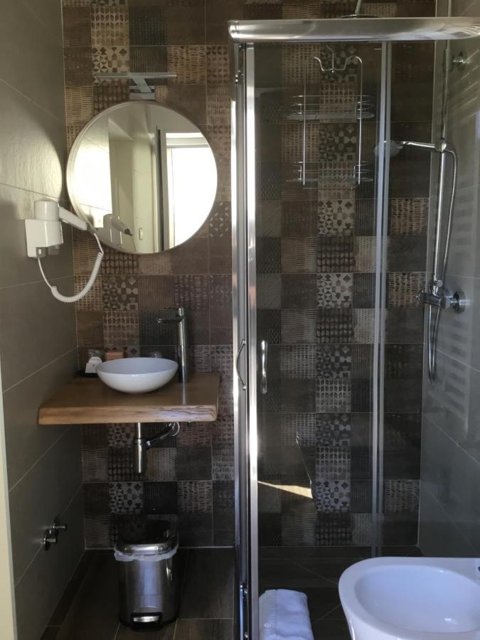 Cavaliere Suite & Rooms Матера Экстерьер фото