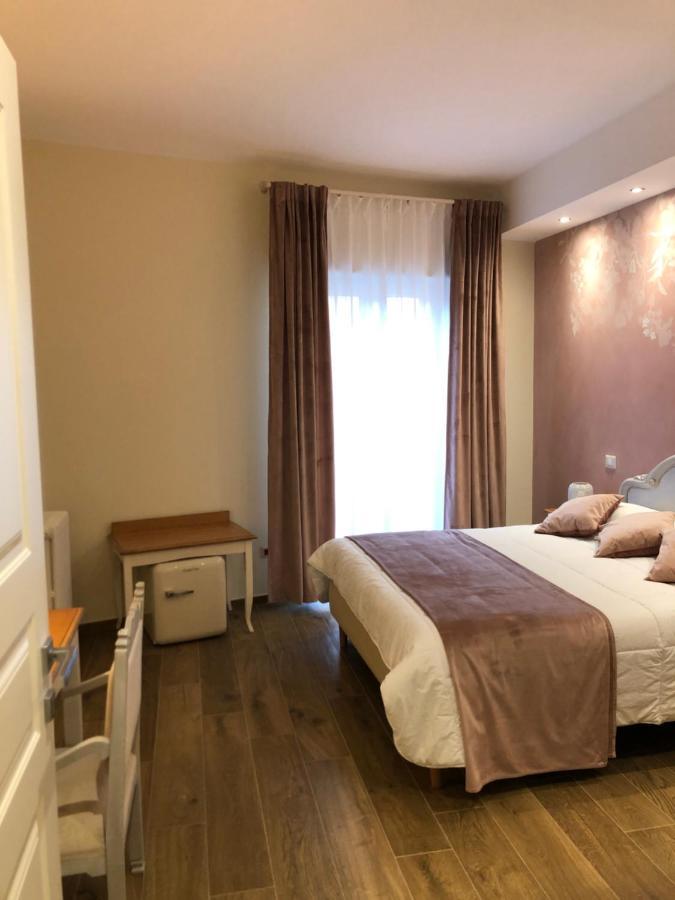 Cavaliere Suite & Rooms Матера Экстерьер фото