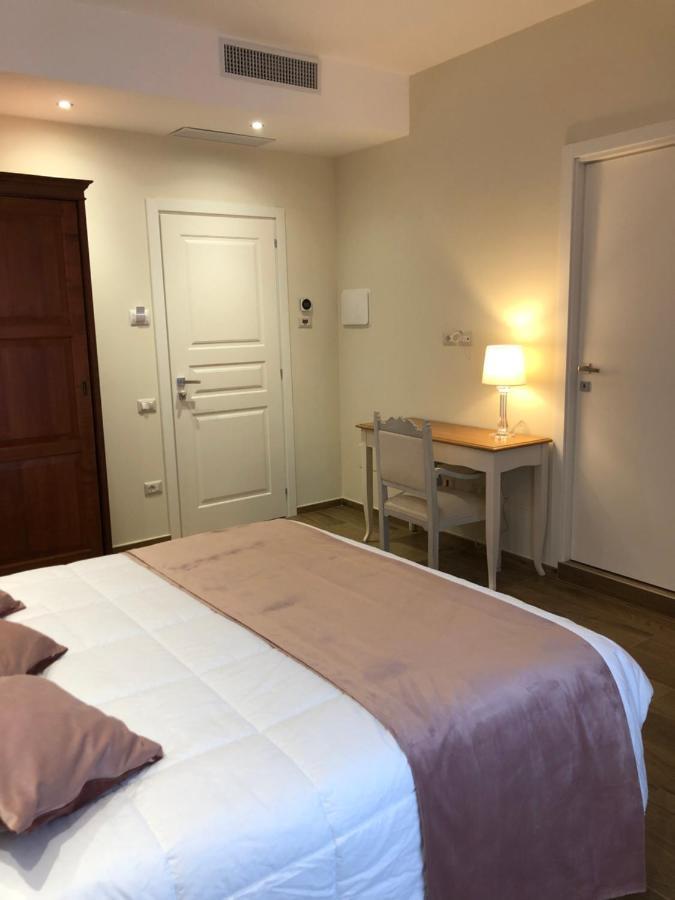 Cavaliere Suite & Rooms Матера Экстерьер фото